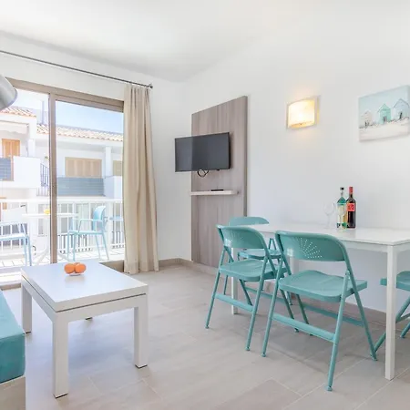 Apartamentos Lago Colonia de Sant Jordi