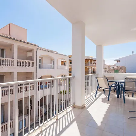 Apartamentos Lago Colonia de Sant Jordi